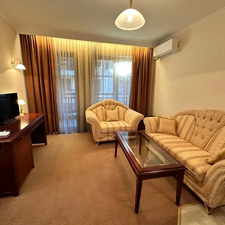 Great In Downtown Appartamento Bansko