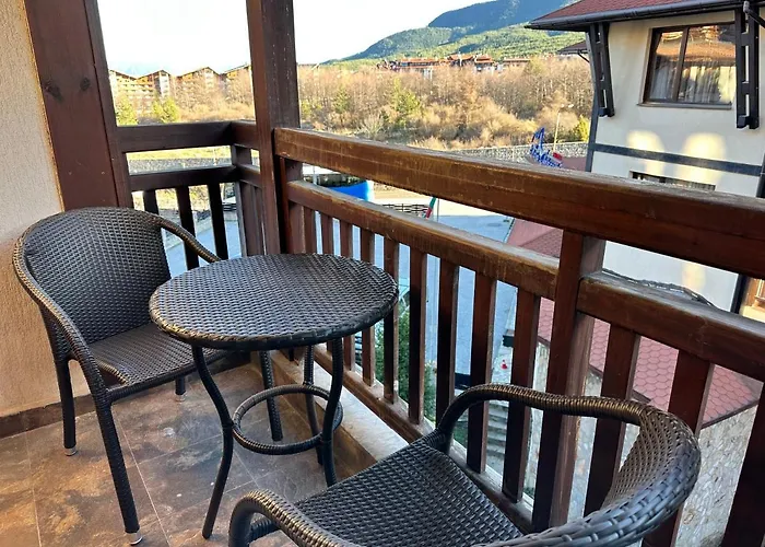 Great In Downtown Банско