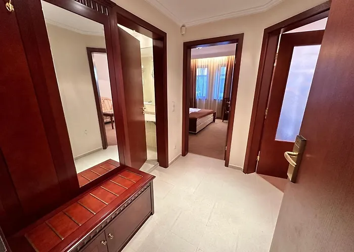 Апартаменты Great In Downtown