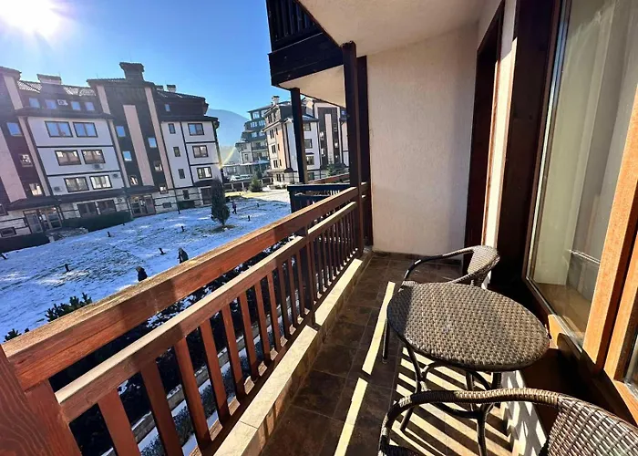 Great In Downtown Банско